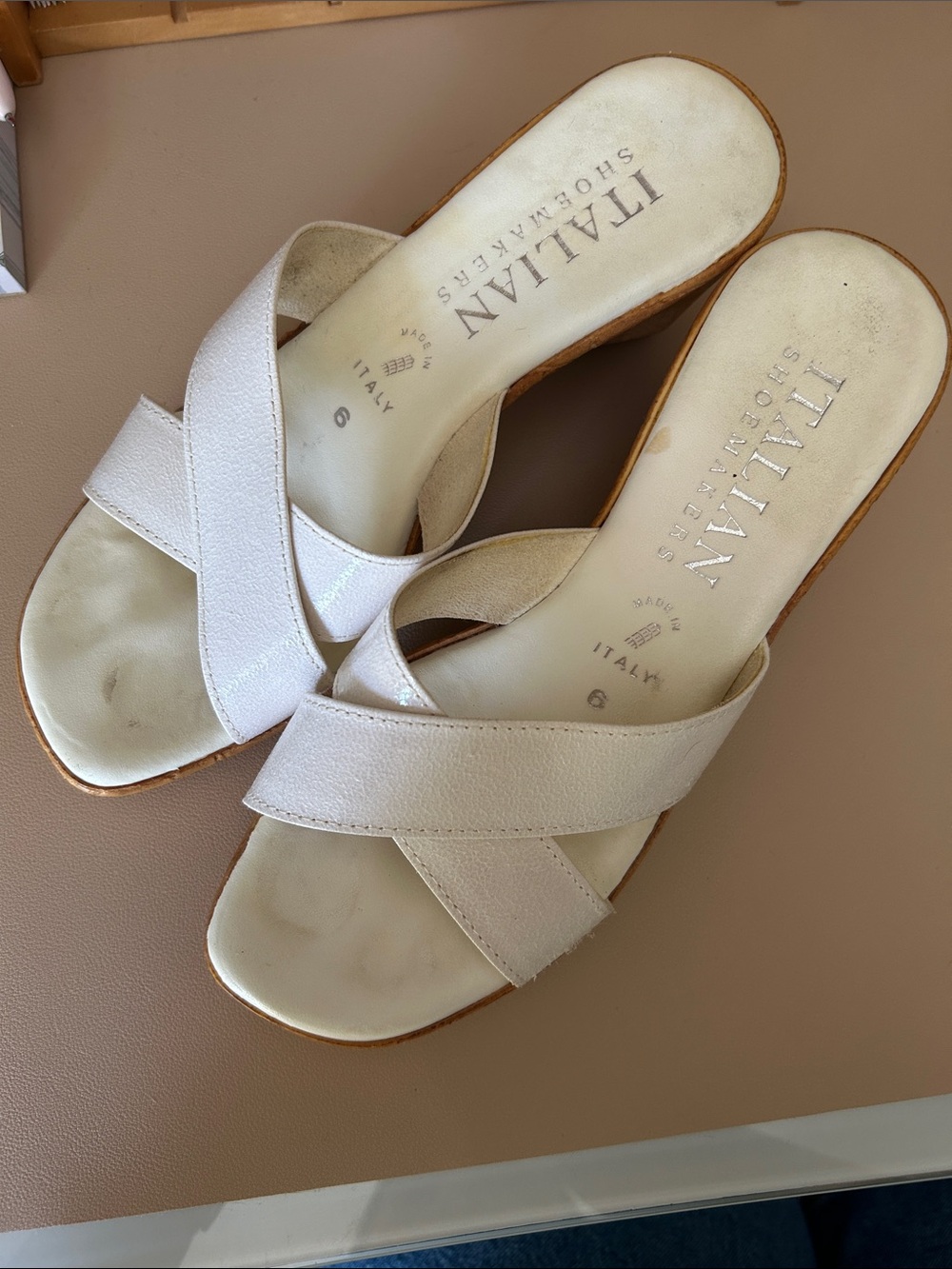 Italian Shoemakers White Crisscross Leather Slide Mules